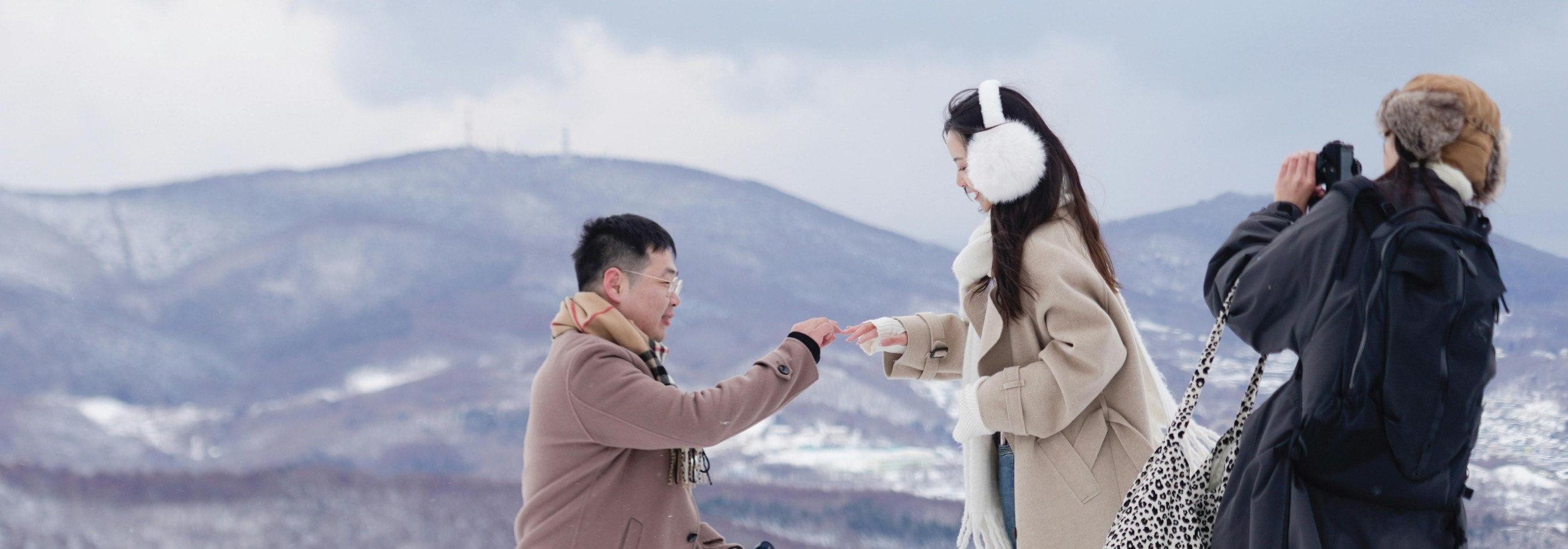 Proposal on a snowy mountain