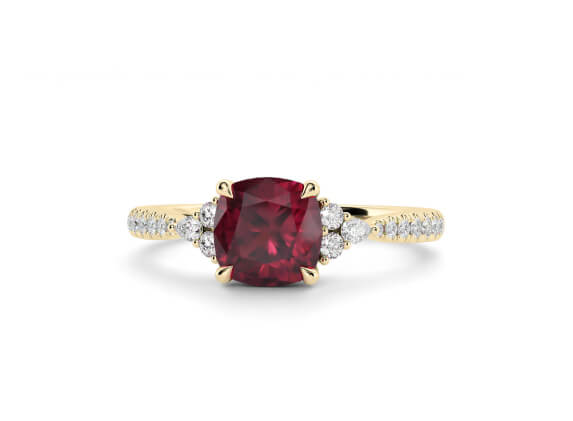 Cushion/Ruby