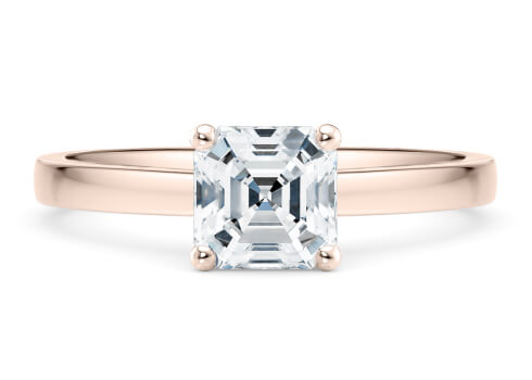 1477 Classic in Rose Gold set with a Asscher cut diamond.