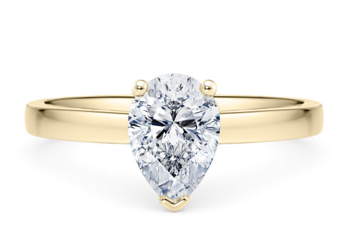 1477 Classic in Oro Amarillo set with a Pera cut diamante.