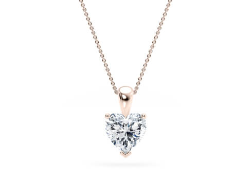 Lumina in Roségull set with a Hjerte cut diamant.
