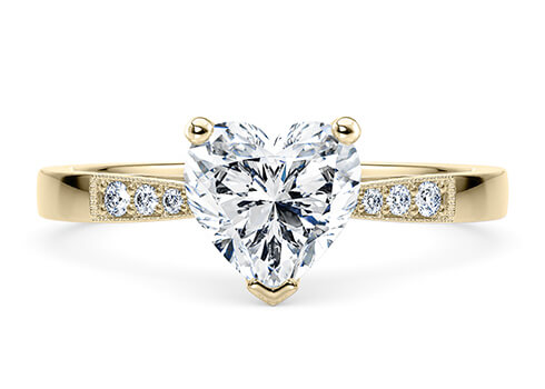 Delicacy Vintage in Gelbgold set with a Herz cut diamant.