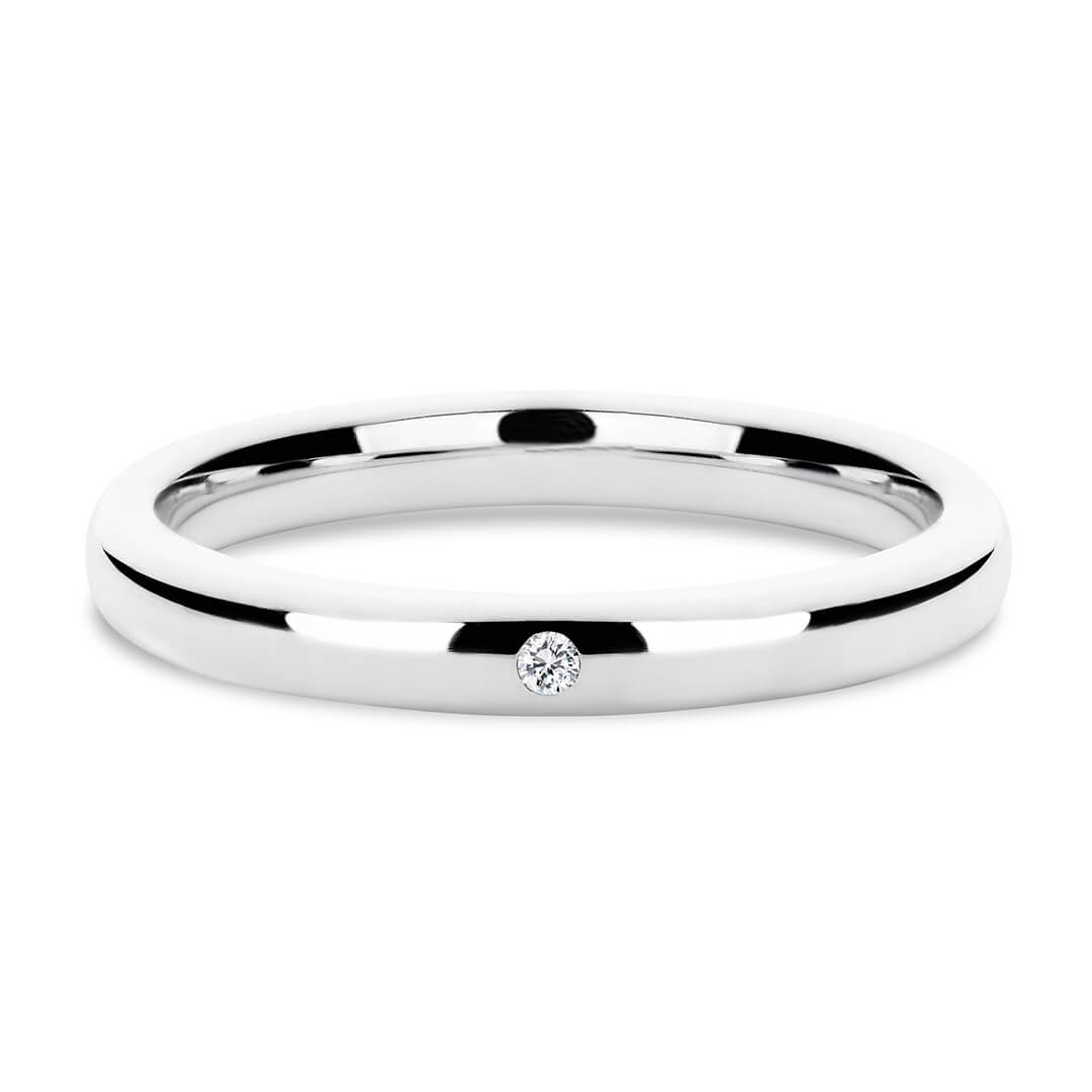 Wedding Ring in Platinum (950) with a Medium profile and 2mm width