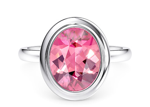 Cala Oval Ring in 白金.