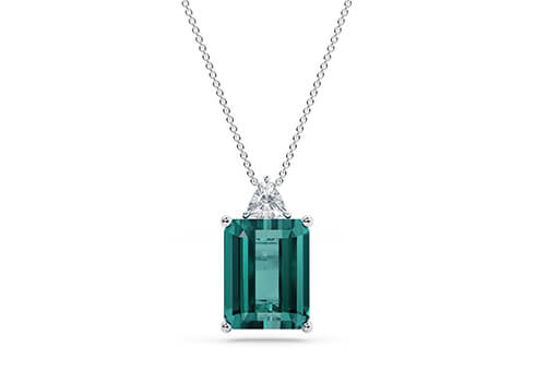 Prisma Octagon Pendant in 白金.