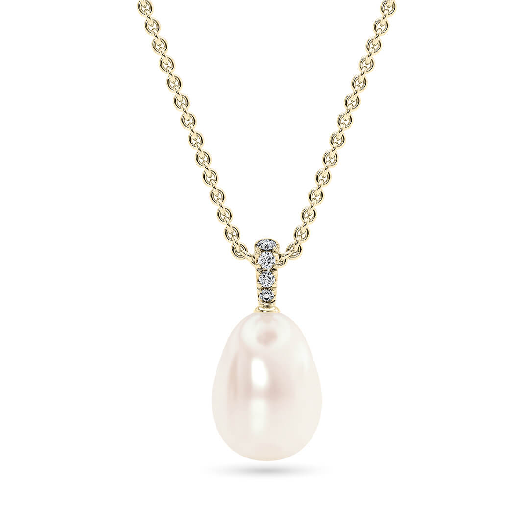 Tesora Oval Necklace in Yellow Gold (18k)