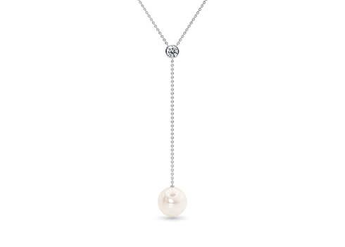 Maia Round Necklace in Or blanc.