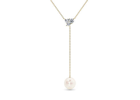 Thalia Round  in Yellow Gold.