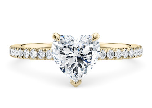 Aria in Oro Giallo set with a Cuore cut diamante.