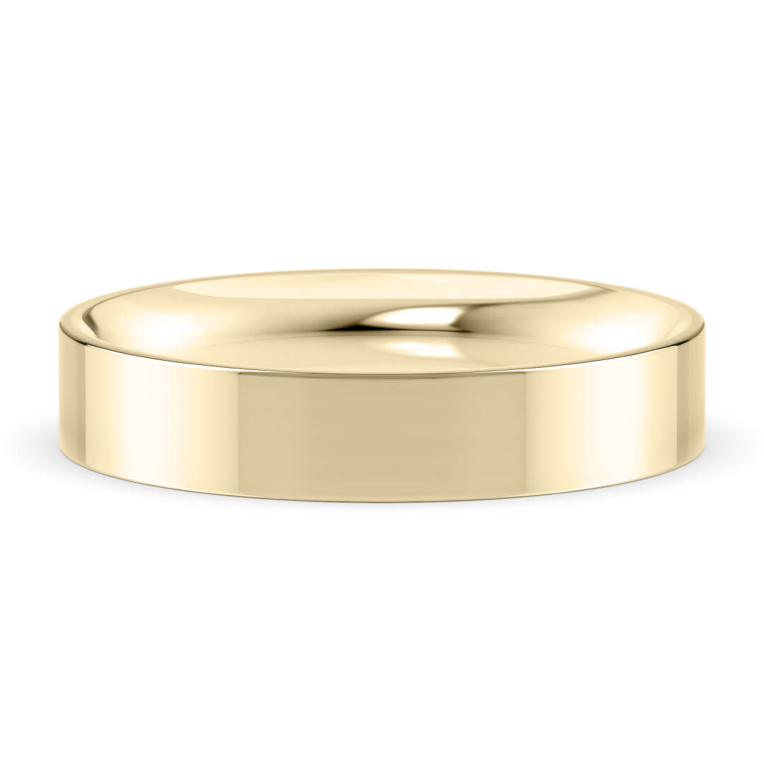 Wedding Ring in Yellow Gold (9k) with a Heavy profile and 4mm width
