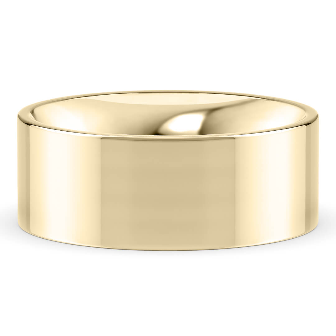 Wedding Ring in Yellow Gold (9k) with a Heavy profile and 8mm width