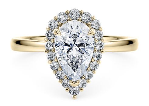 Esther Halo in Or jaune (9k) set with a Taille poire cut diamant.