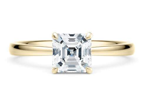 Starlight in Gult guld (9k) set with a Asscher cut diamant.