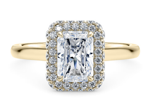 Cassia in Yellow Gold set with a Radiant cut diamond.