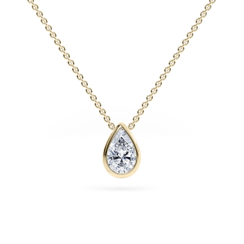 Idyll Pear in Yellow Gold.