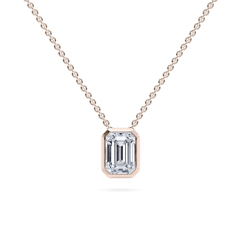 Idyll Emerald in Rose Gold.