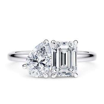 Toi et Moi Emerald Solitaire in Ouro branco