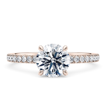 Aria in Rosaguld set with a Rund cut diamant.