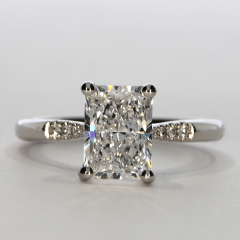 Thea Engagement Ring in Platin 