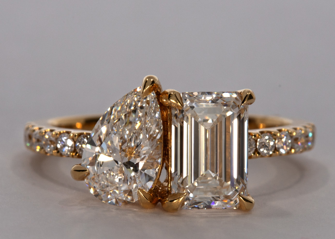 Harmony Emerald in Guld 