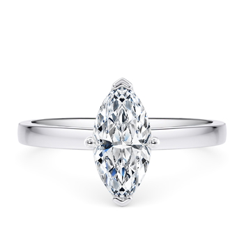 1477 Classic in Ouro Branco (9k) set with a Marquise cut diamante.