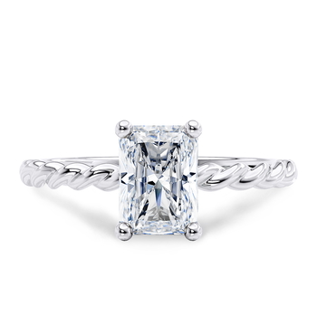 Ascot in Hvitt gull (9k) set with a Strålende cut diamant.