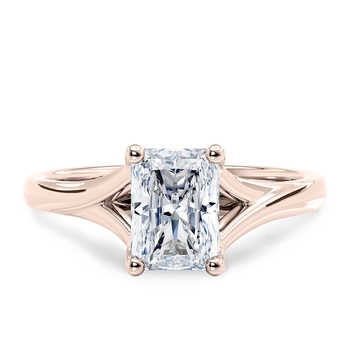 Hanover in Rose Gold set with a Säteilevä cut timantti.