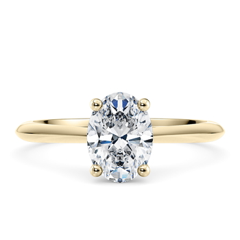 Hope in Geelgoud set with a Ovaal cut diamant.