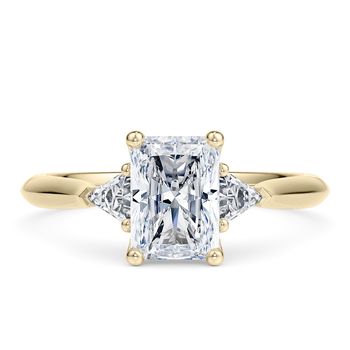 Paris in ذهب أصفر (9 قيراط) set with a راديانت cut ماسة.