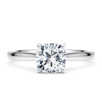 Lucia in Белое золото (9k) set with a Подушка cut бриллиант.