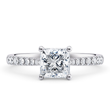Leila in White Gold (9k) set with a Princess cut diamond.