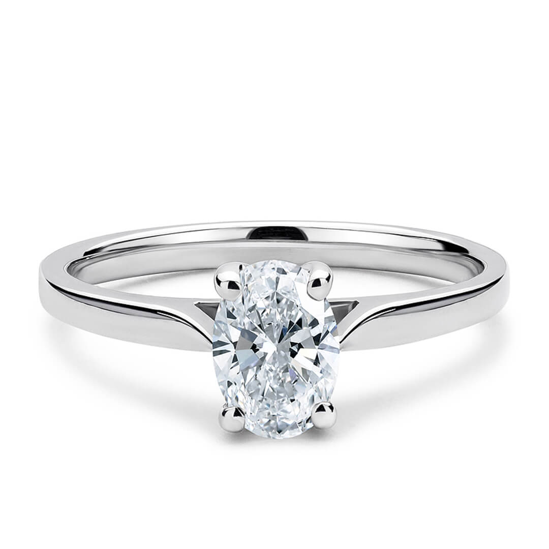 Engagement Ring in White Gold (9k) with Oval 0.71ct L SI1 diamond