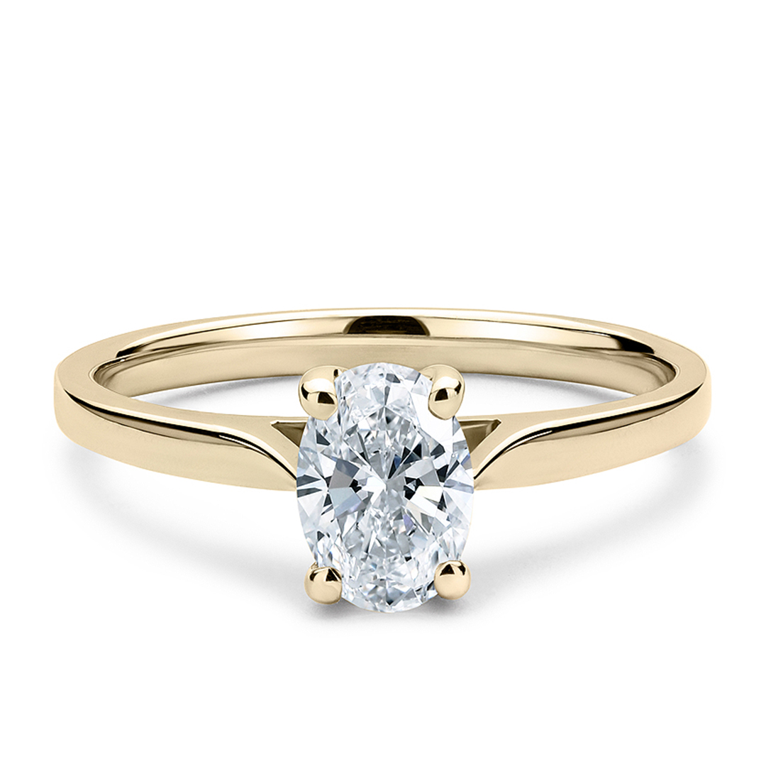 Engagement Ring in Yellow Gold (9k) with Oval 0.71ct L SI1 diamond