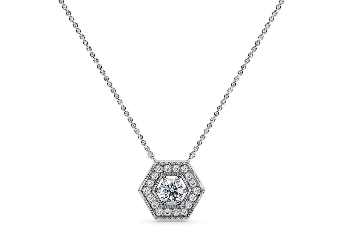 Olympia Necklace in Ouro branco