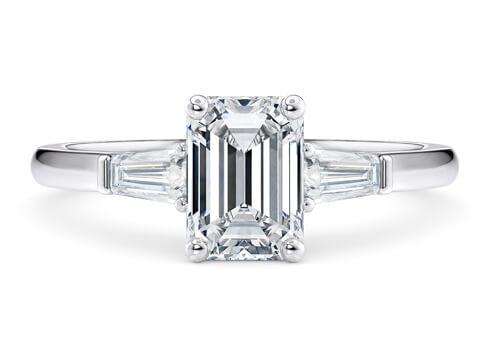 Alexandria in Bílé zlato (9k) set with a Emerald cut diamant.