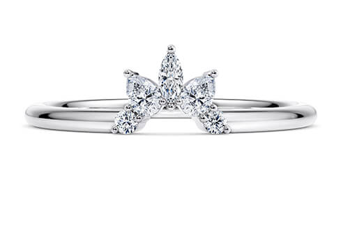 Bouquet Ring in 白金.