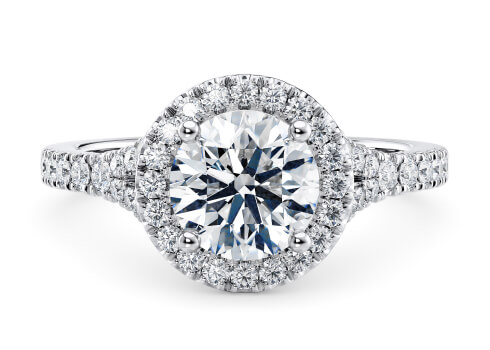 Battersea in White Gold (9k) set with a Round cut diamond.