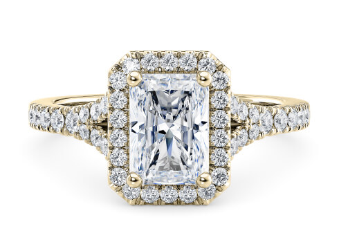 Battersea in Yellow Gold (9k) set with a Radiant cut diamond.