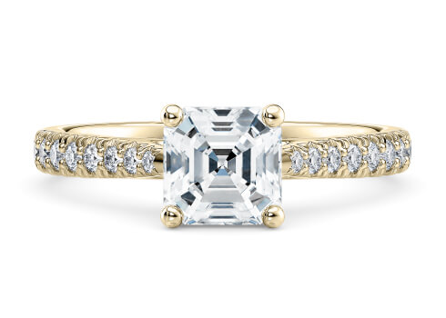 Kindrea in Yellow Gold set with a Asscher cut diamond.