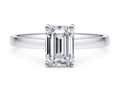 1477 Classic in White Gold set with a Emerald cut diamond.