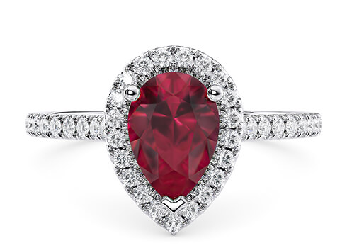 Aphrodite in Aur alb set with a Pere cut diamant.