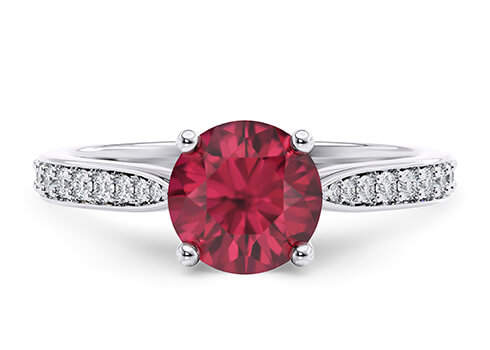 Victoria in White Gold set with a Round cut Ruby.