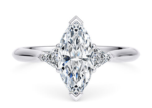 Paris in Or blanc set with a Marquise cut diamant.