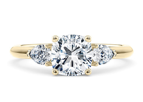 Florence in Yellow Gold set with a Cushion cut diamond.