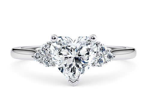 Rosa in White Gold (9k) set with a Heart cut diamond.