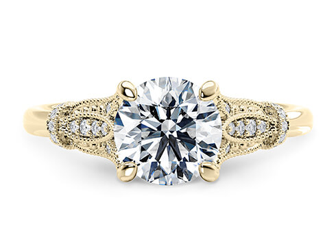 Jasmine in Žluté zlato (9k) set with a Kulaté cut diamant.