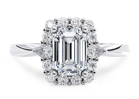 Hampstead in Oro Bianco set with a Smeraldo cut diamante.