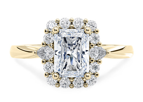 Hampstead in Geelgoud set with a Radiant cut diamant.