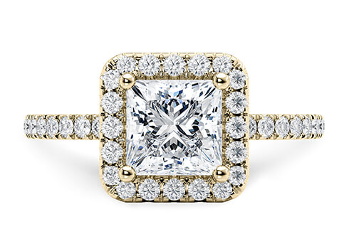 Isabella in Yellow Gold set with a Princess cut diamond.