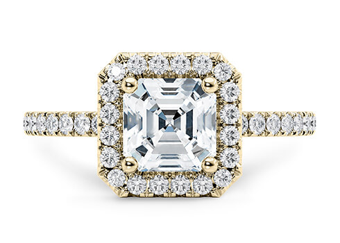 Isabella in Ouro amarelo (9k) set with a Asscher cut diamante.